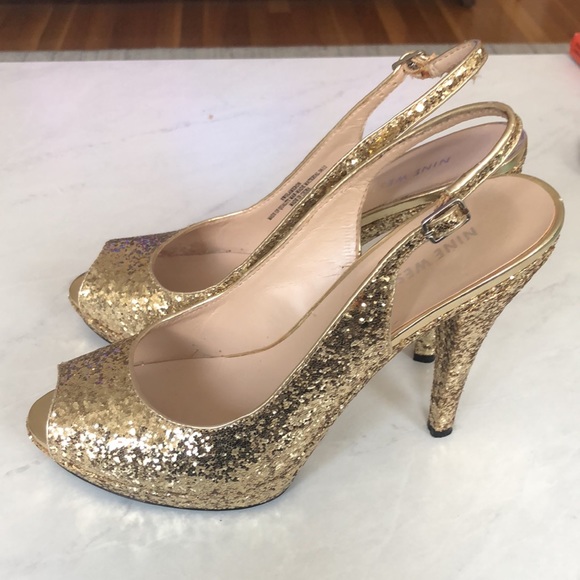 Gold Sling Back Sandals 4 1/2 inch heels - Picture 3 of 5